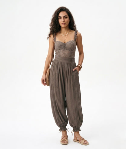 Nieves - Conjunto de bandeau de encaje gris y pantalones harem de algodón plisados