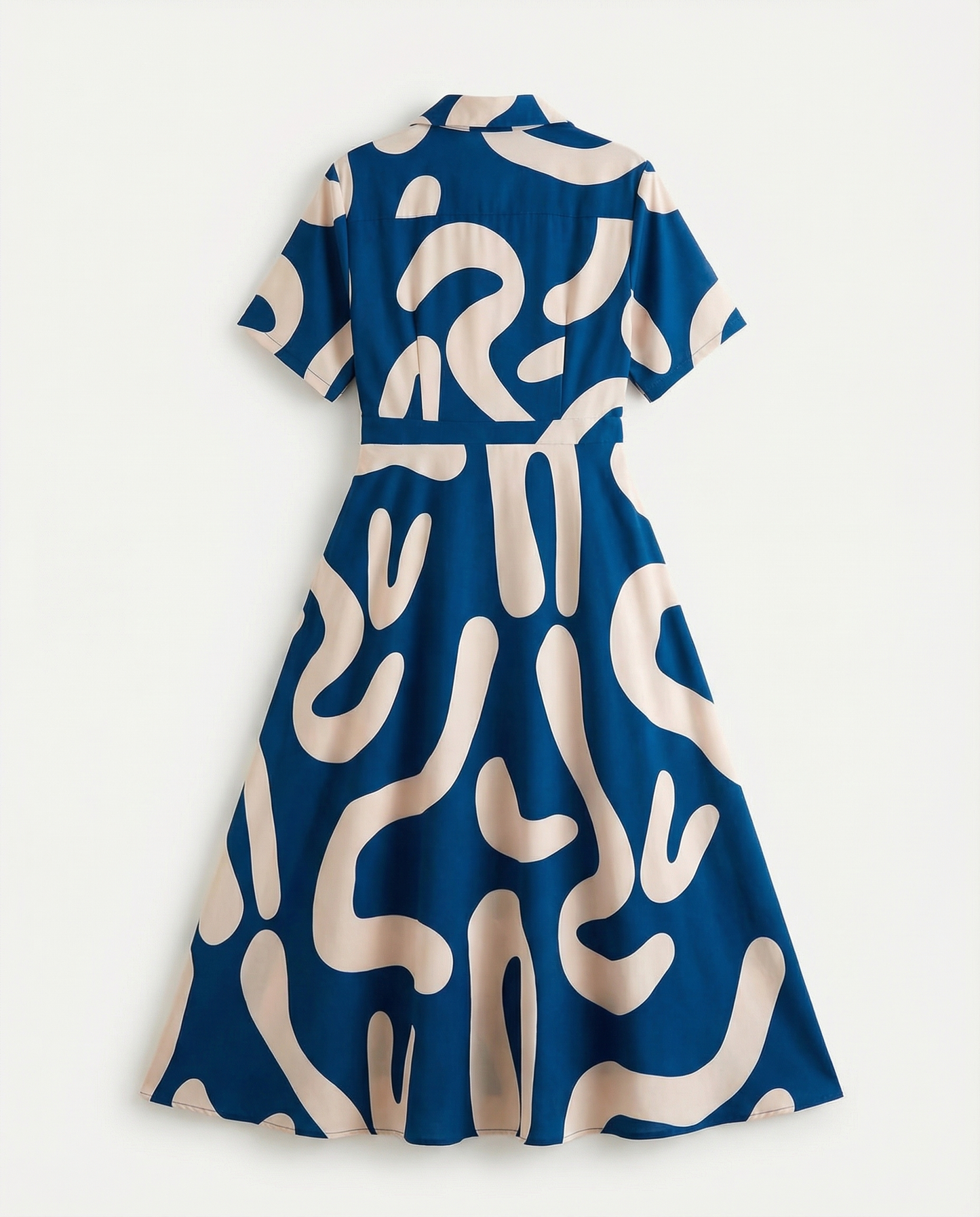 Arise - Vestido camisero con estampado de garabatos de Kirsty