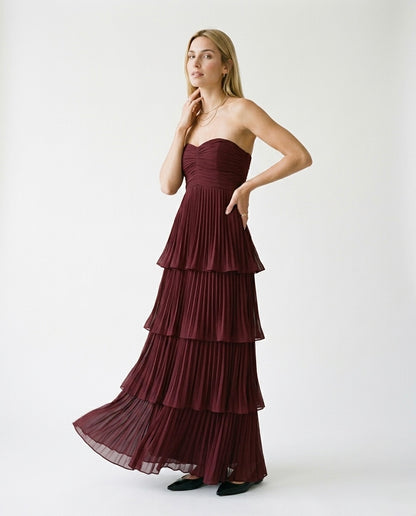 Anais - Vestido largo sin tirantes con capas