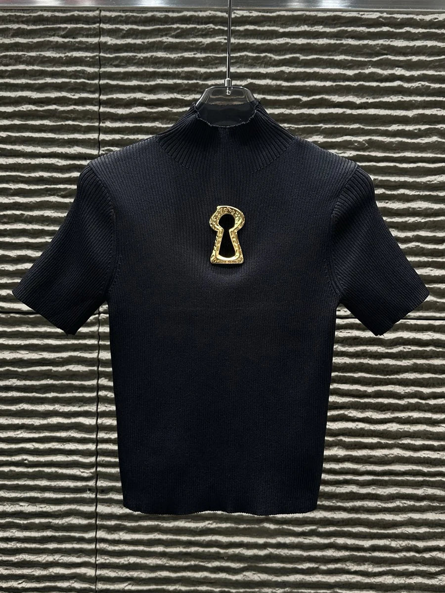 Aisa - Camiseta de cuello alto con hebilla para mujer