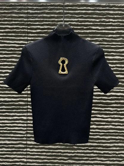 Aisa - Camiseta de cuello alto con hebilla para mujer