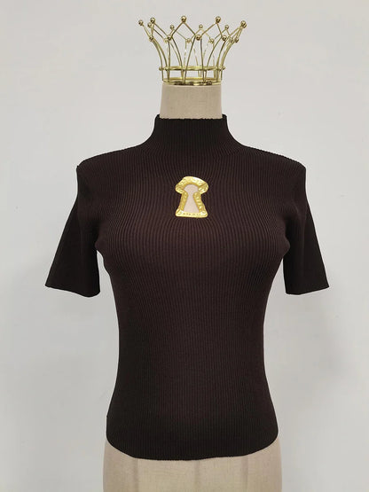 Aisa - Camiseta de cuello alto con hebilla para mujer