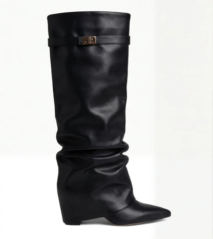 Susana - Botas de cuero holgadas hasta la rodilla — Diseño atemporal en negro